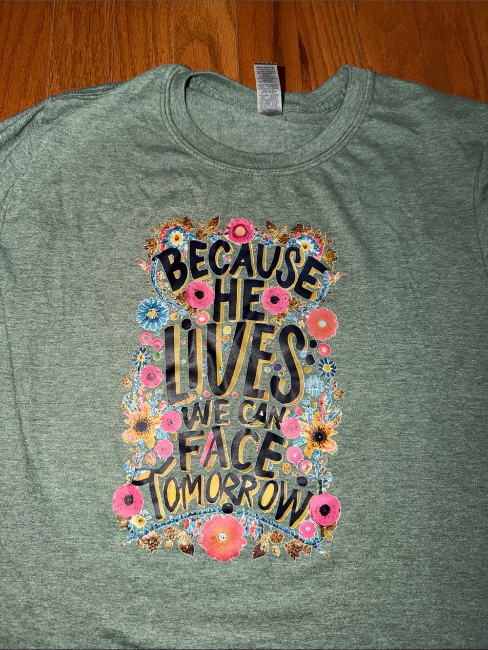 Men's Heather Green Graphic Tee - Inspirational Floral Print